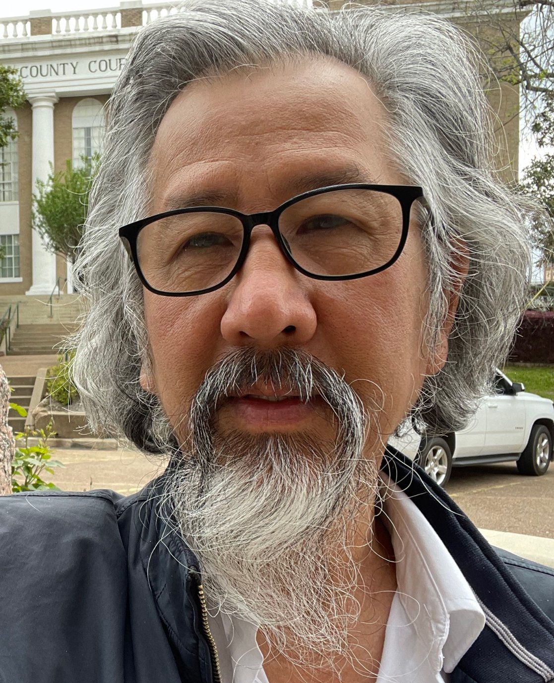 Calvin P. Tran is an educator, business leader, and author. Former university lecturer in Vietnam and the U.S.